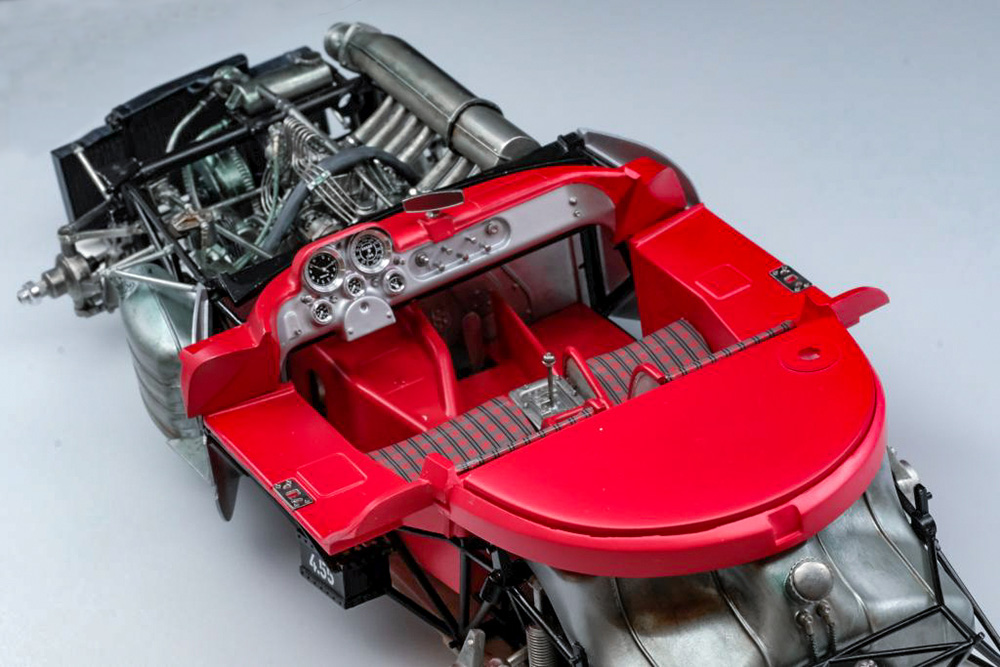 1/12scale 300SLR Coupe built by Evert Bohrer