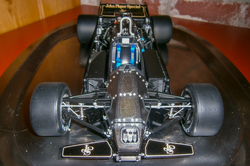 1/12scale LOTUS TYPE 88B built by Chris Doube 1/12scale LOTUS TYPE 88B built by Chris Doube