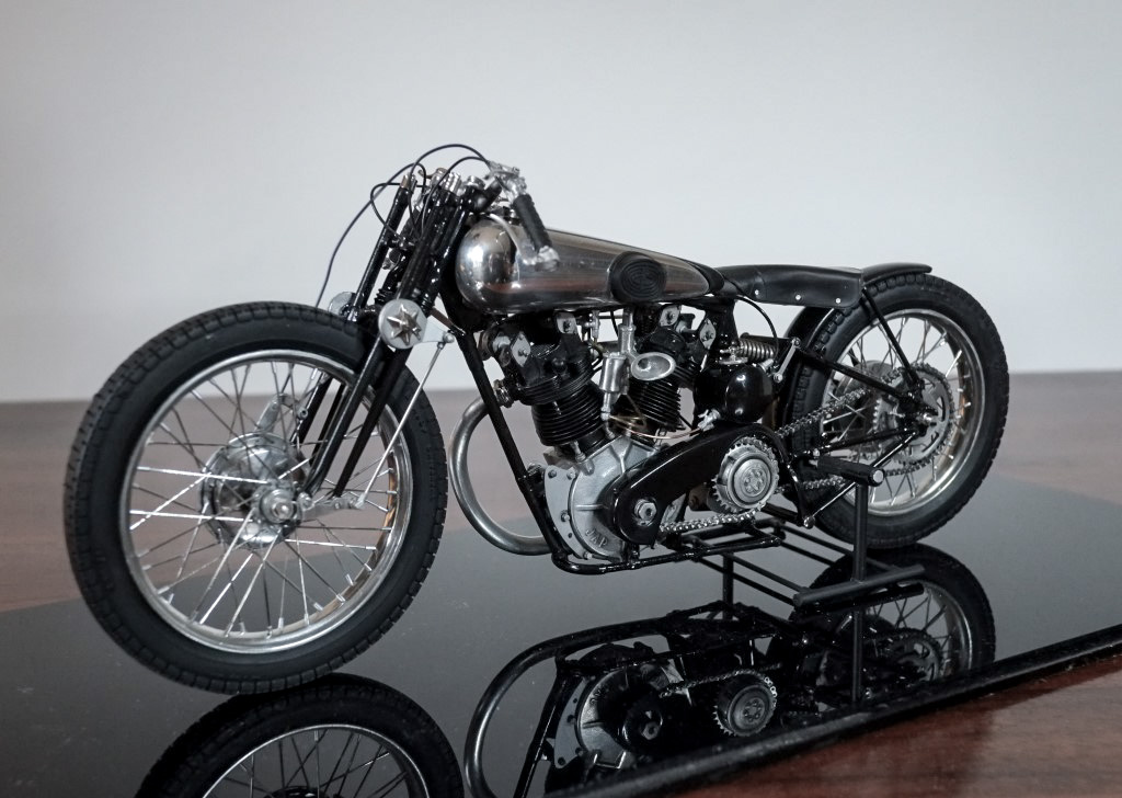 【レビューで送料無料】 1/9scale Brough Superior SS100 built by Mark Gaterell ライト・ランタン